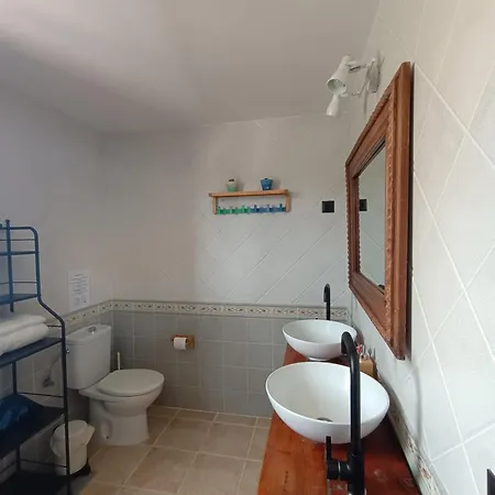 Casa Luz Πανσιόν *