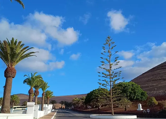 Casa Luz Πανσιόν *